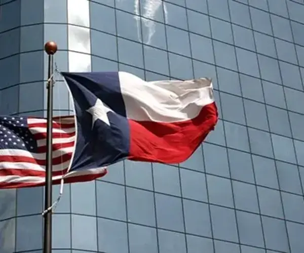 Texas and US flags